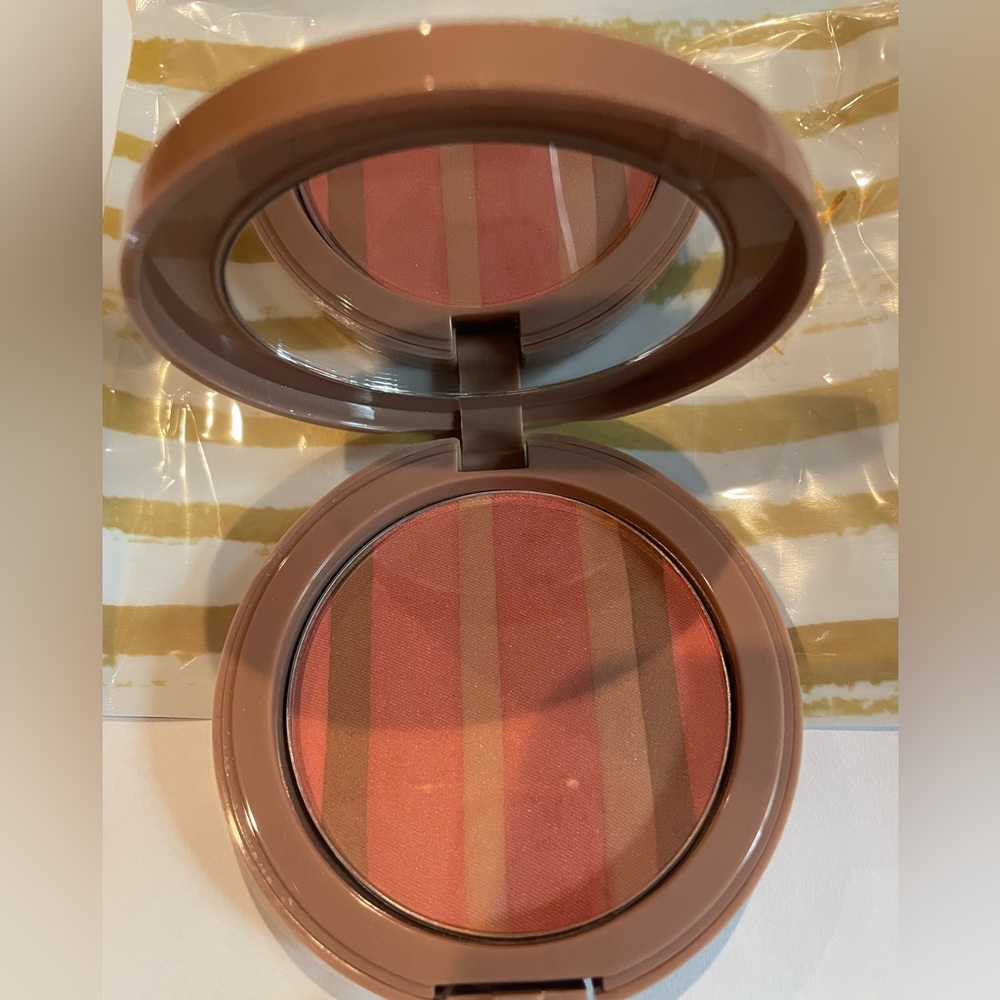 Coral Crush Blushabella Blush Bronzer Belle Beauty by Kim Gravel